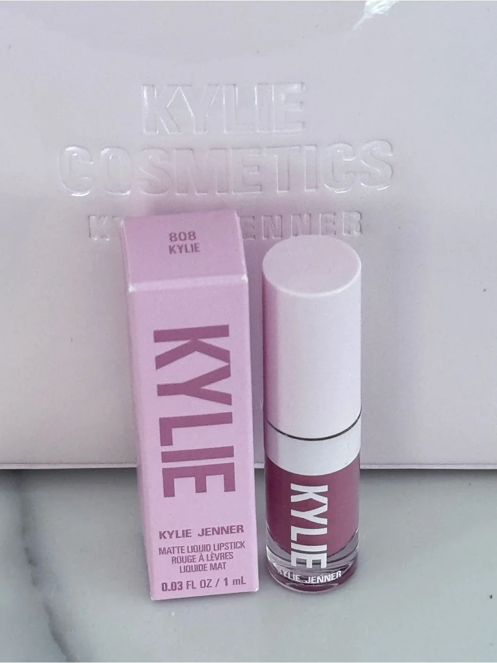 Kylie Cosmetics Pale Pink Gloss Lip Kit with Matching Cosmetic Bag
